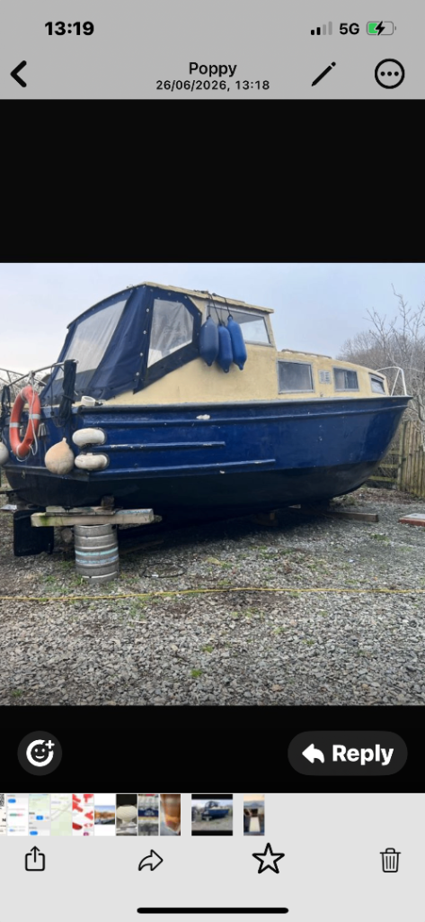 25 foot motor cruiser could be small liveaboard