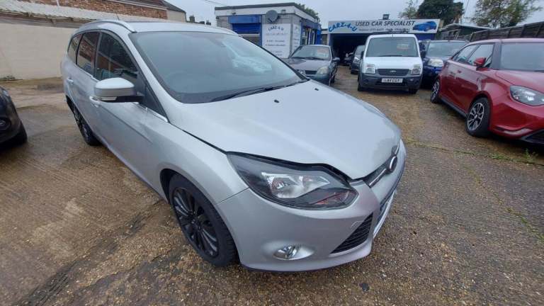 FORD FOCUS 1.6 TDCi ECOnetic Zetec Navigator 2014