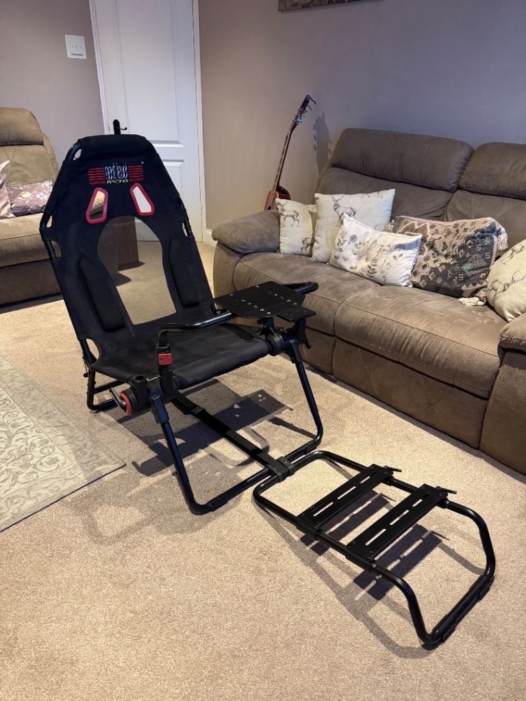 Next Level Racing GT Lite Cockpit with Logitech G920 Steering Wheel and Pedals