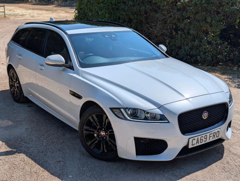 2020 Jaguar XF 2.0 XF Chequered Flag Auto 5dr Estate Petrol Automatic
