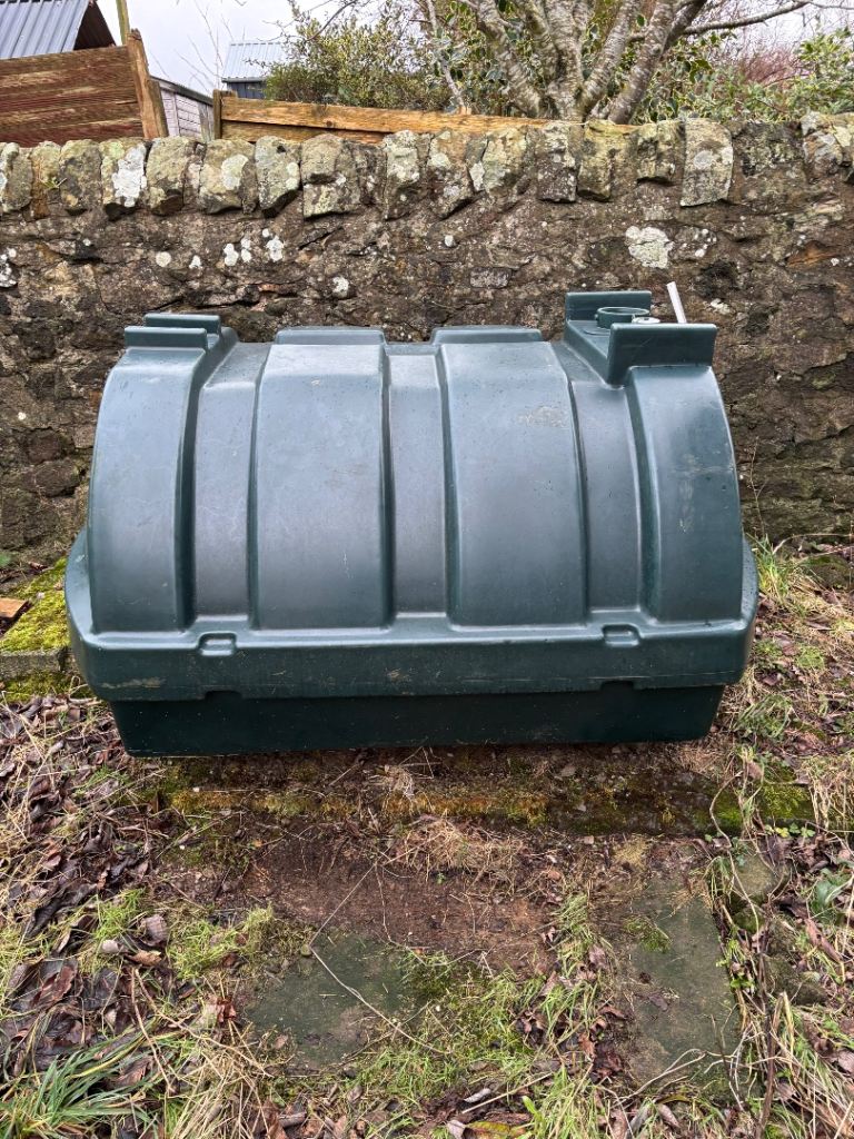 Oil tank for oil central heating
