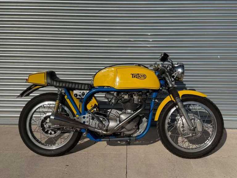 1975 Norton TRITON PETROL Manual