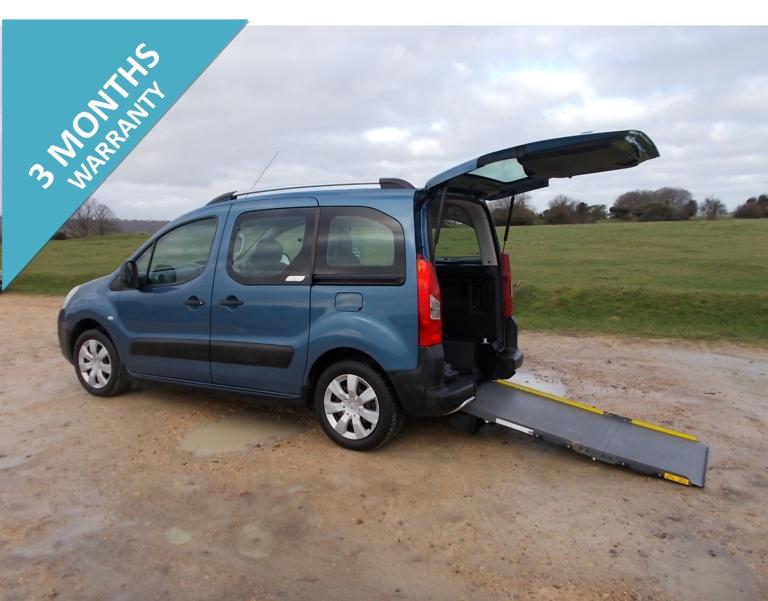image for 2010 CITROEN BERLINGO  4 SEAT WHEELCHAIR ACCESSIBLE DISABLED MOBILITY CAR.