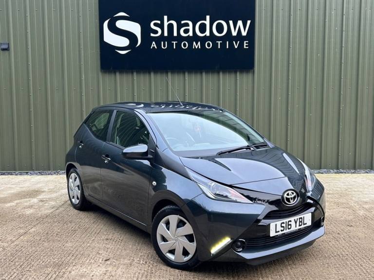 2016 Toyota AYGO 1.0 VVT-i X-Play 5dr HATCHBACK PETROL Manual
