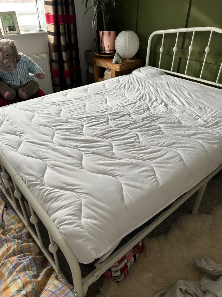 Mattress topper 