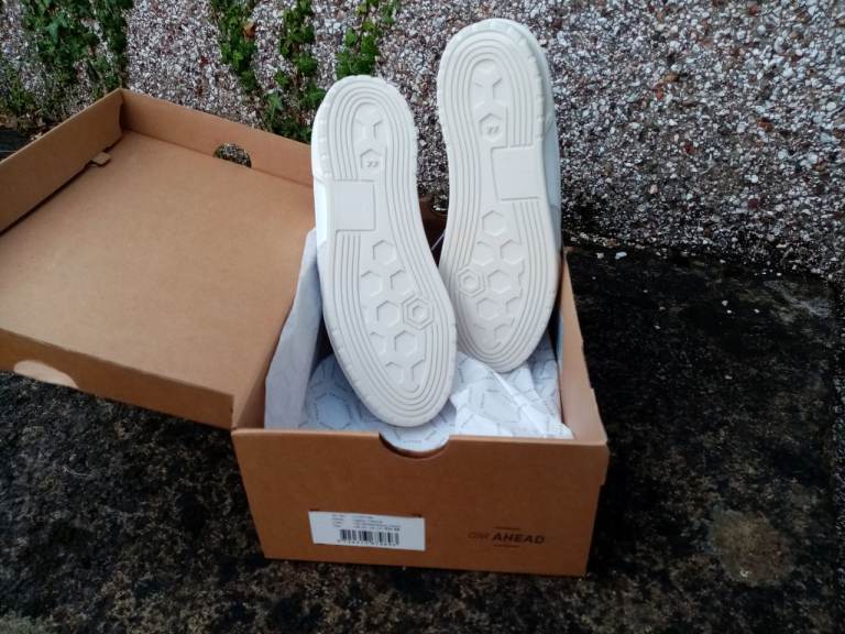 Cruyff legacy uk10 white leather 