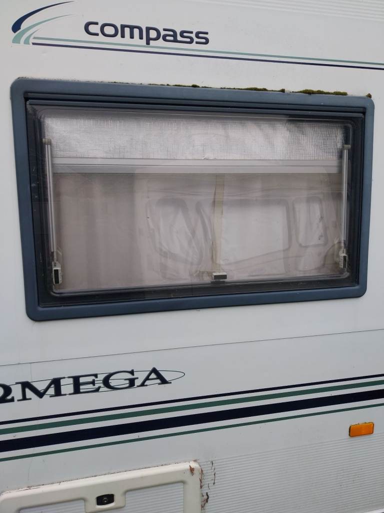 Seitz dometic caravan side window 