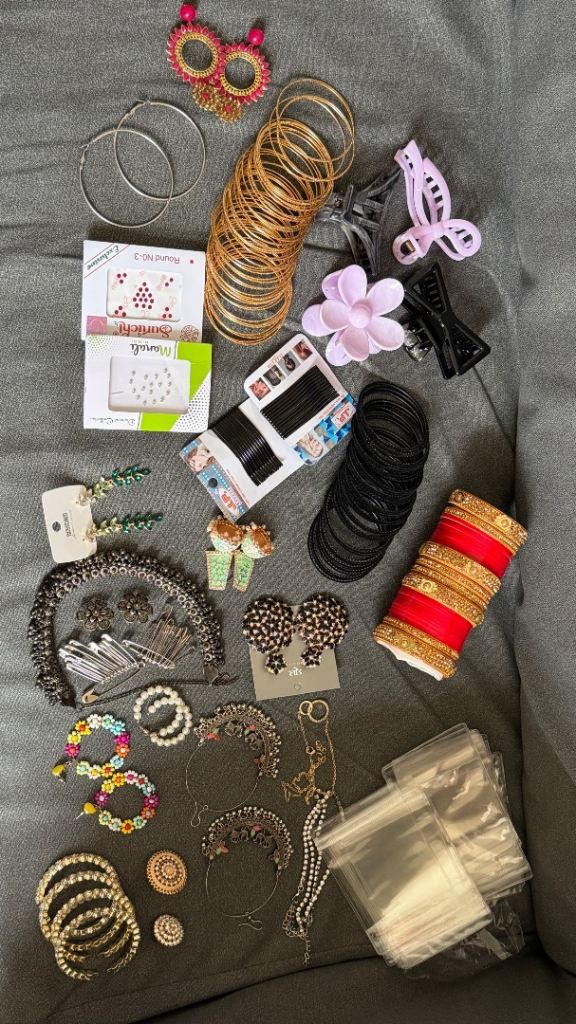 Large Selection of NEW Jewellery and Hair Accessories