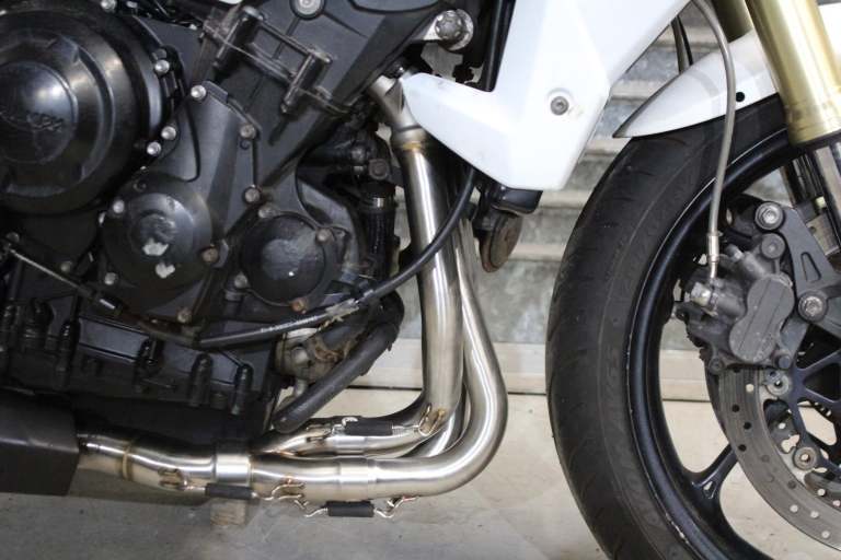 2015 15 TRIUMPH STREET TRIPLE 675 WHITE HPI CLEAR 11K NEW SHAPE TRADE SALE MOT