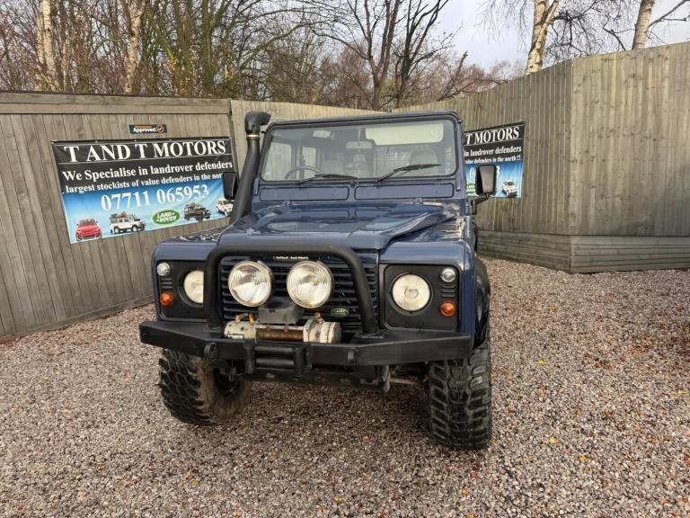 2000 Land Rover Defender Hard Top Td5 PANEL VAN DIESEL Manual