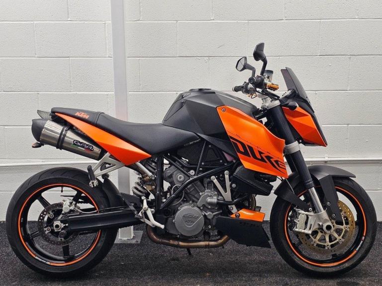 image for KTM 990 SUPERDUKE ** Twin GPR Exhausts - 2 Keys - 12 Months MOT