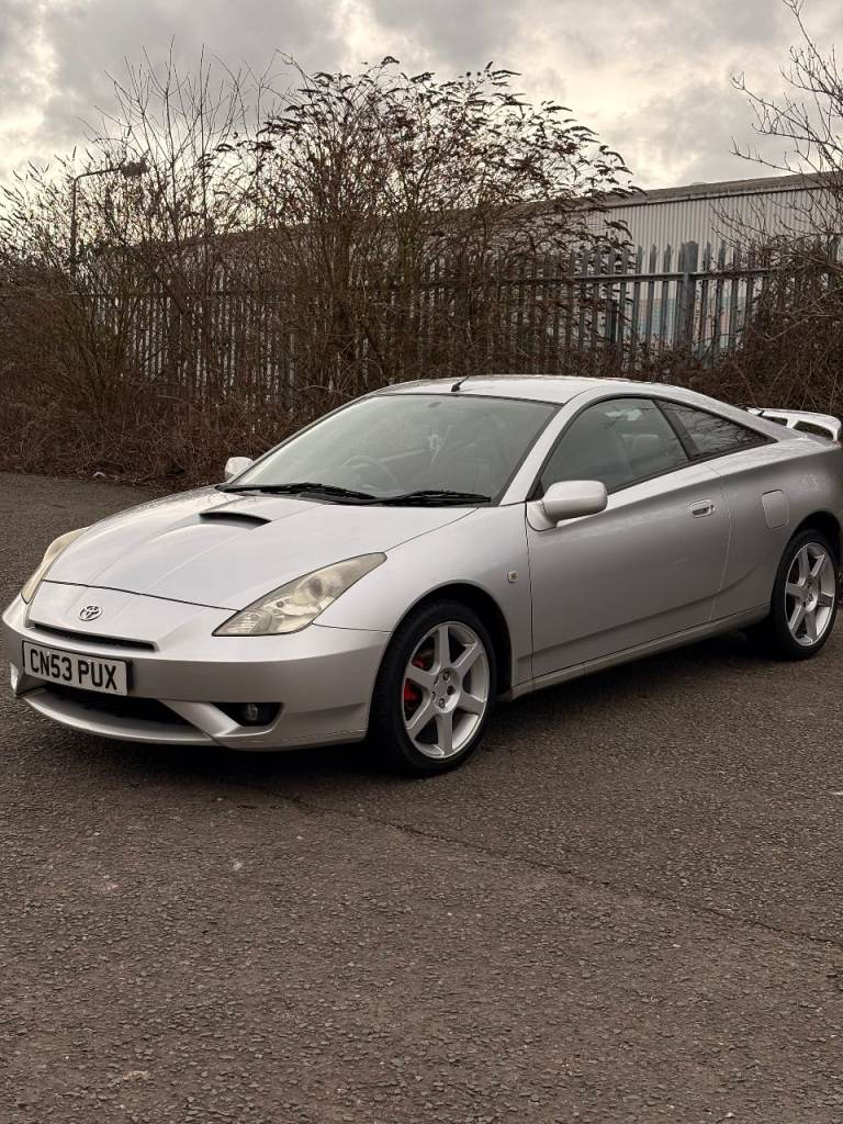 2004 Toyota Celica 1.8 VVT-i 140 manual for sale, silver, 115,000 miles.12 month MOT
