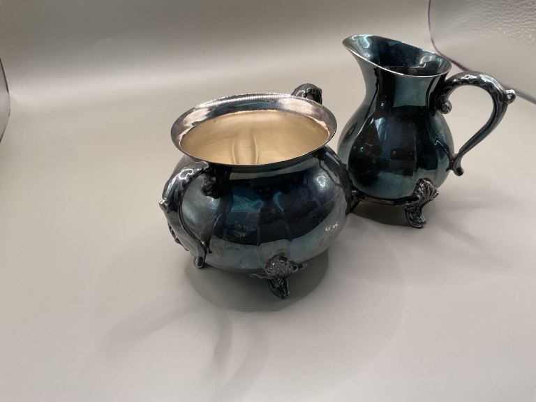 Silver-plated Sugar Bowl and Cream Jug Set – Good Condition by viners