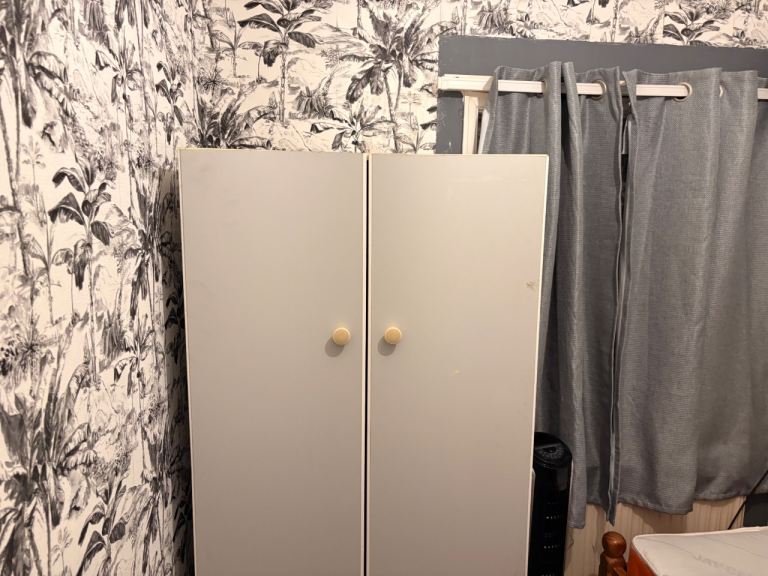 Single room with all bills £400