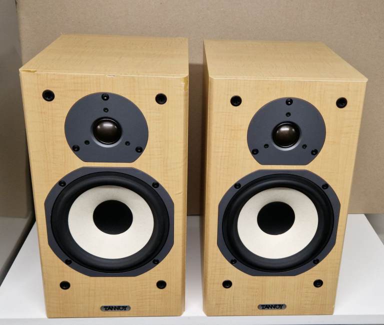Tannoy Mercury Mx2 speakers + cables
