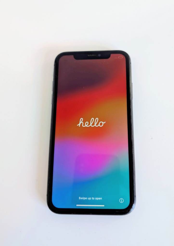 Apple iPhone 11 64 GB unlocked 