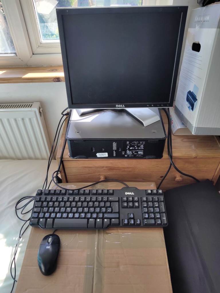 DELL DESKTOP CHROMEBOOK COMPUTER + FREE local DELIVERY
