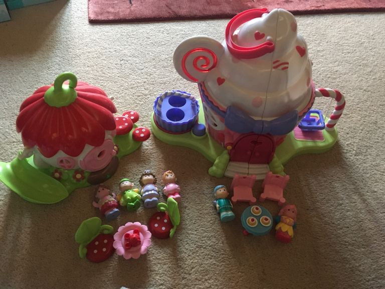 2 x ELC HAPPYLAND FAIRY SETS - ONE WITH LIGHT AND SOUND