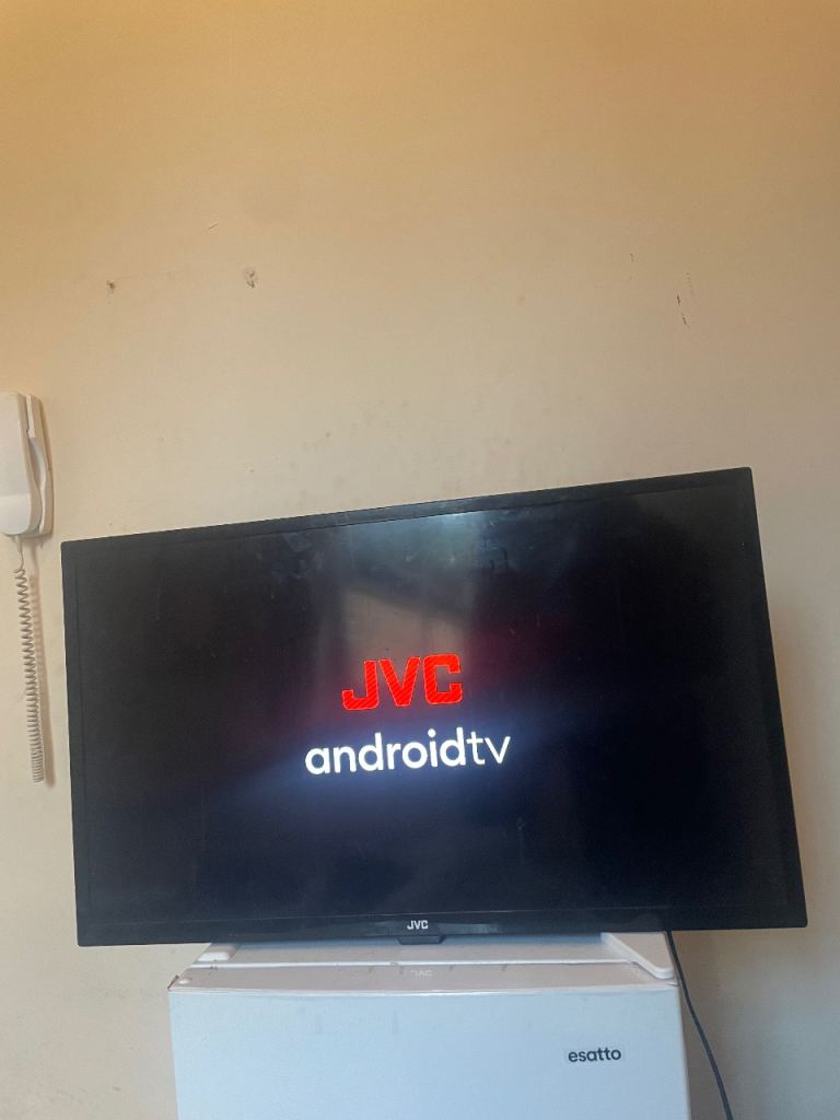 JVC 32” Android Smart TV – Good Condition