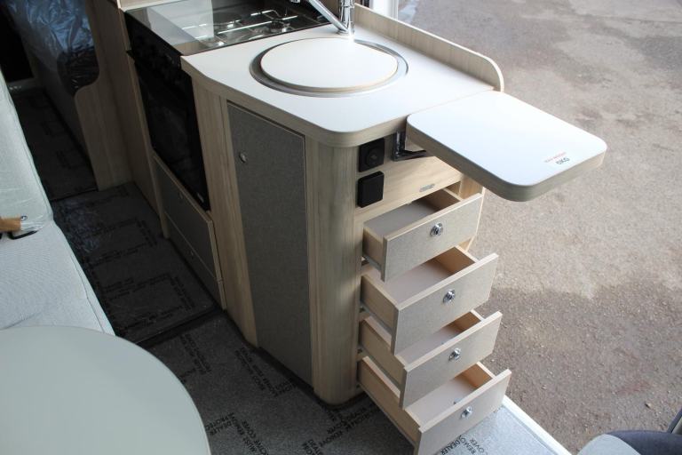 Elddis Autoquest CV40 Magnum GTV DIESEL MANUAL 2025