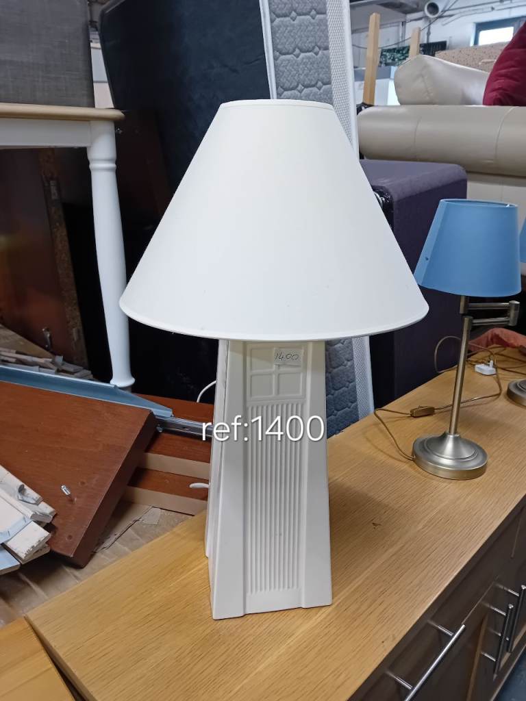 Belleek lamp, Ref:1400