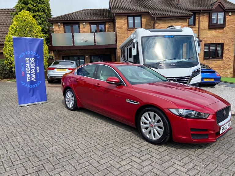 2017 Jaguar XE 2.0d Prestige Saloon 4dr Diesel Auto Euro 6 (s/s) (163 ps)