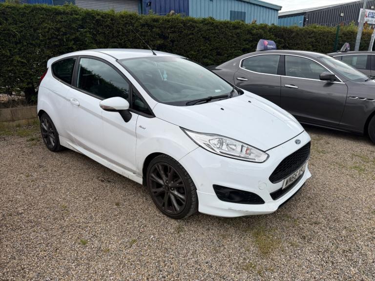 2016 Ford Fiesta 1.0 EcoBoost 125 ST-Line 3dr HATCHBACK Petrol Manual