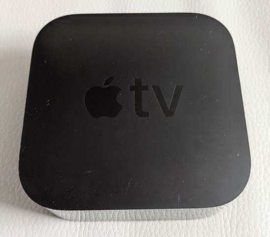 Apple TV 4K 1st Gen 64GB A1842 Smart TV Media Box Streamer Working