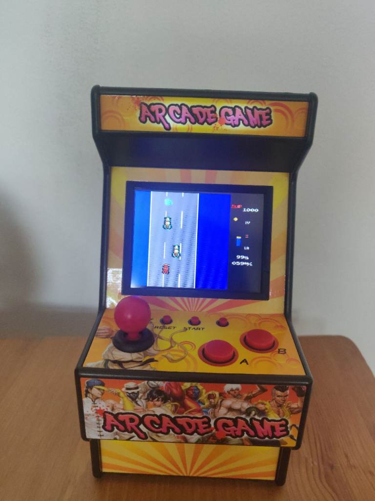 Mini arcade machine 240 games in one place