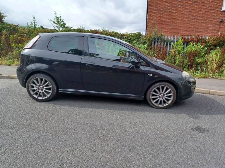 2014 fiat punto 1.4 petrol manual with long mot till 11th march 2027