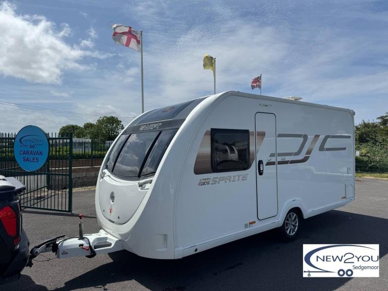 2021 Swift Alpine 4 FIXED BED Caravan- STOCK NO S054 - LOVELY CONDITION 