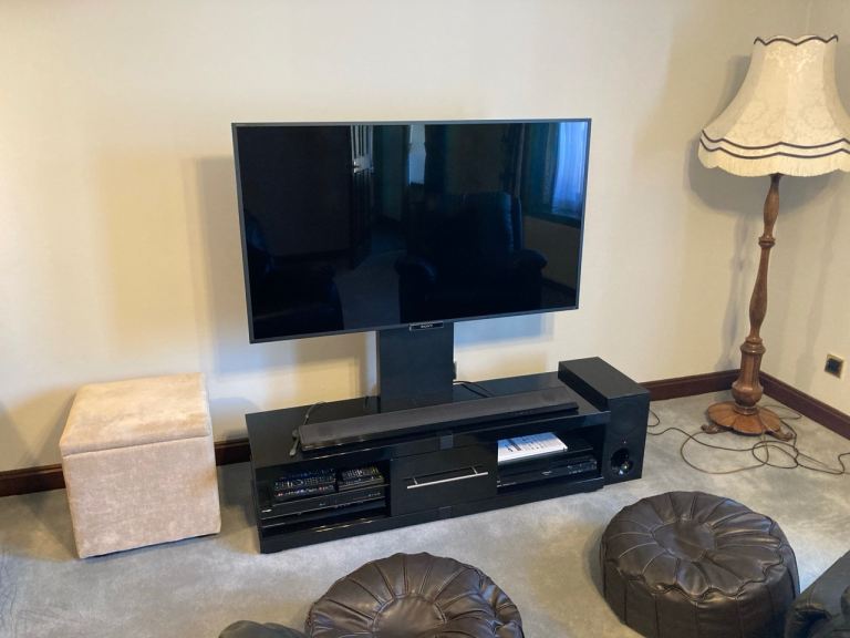 Sony 55" TV + soundbar + subwoofer + stand/unit