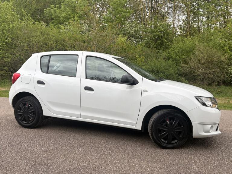 DACIA SANDERO 1.2 Ambiance 1.2 16V 75 2015