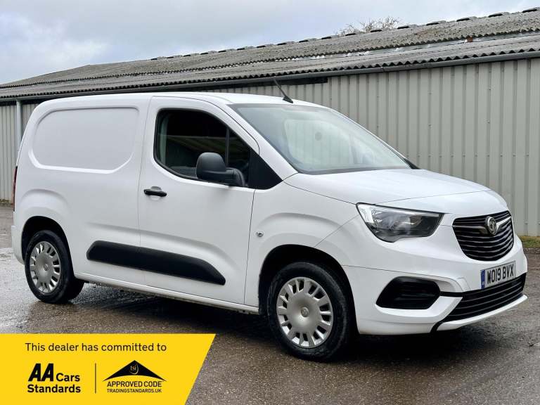 2019 Vauxhall Combo 1.6 Turbo D 2000 Sportive L1 H1 Euro 6 (s/s) 4dr PANEL VAN Diesel Manual