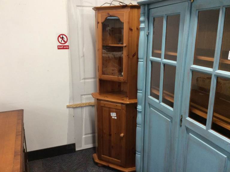 corner display unit #64461 £80
