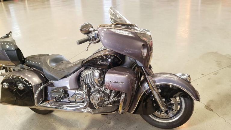2016 66 INDIAN ROADMASTER 1811 CRUISER TOURER 22k MILES ELECTRA ROAD MASTER