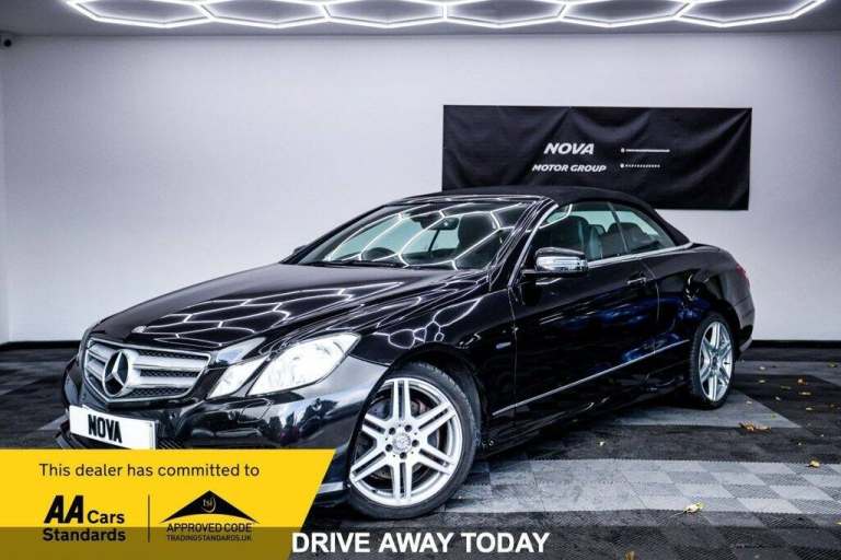 2013 Mercedes-Benz E Class E200 BlueEFFICIENCY Sport 2dr Tip Auto CONVERTIBLE PETROL Automatic