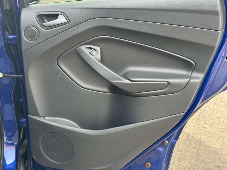 2014 Ford Kuga 2.0 Kuga Titanium 4x2 TDCi 5dr - NATIONAL DELIVERY* SUV Diesel Manual