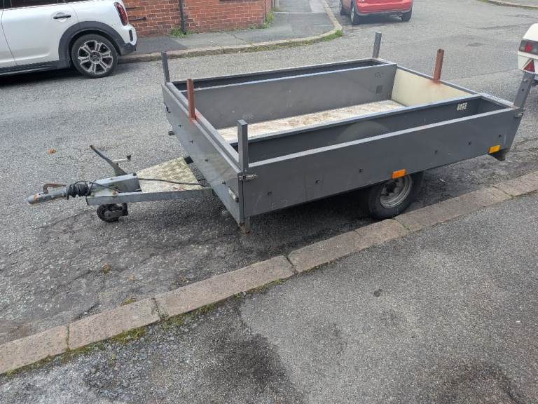 7 x 5 metal trailer 
