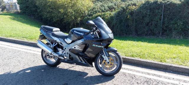Kawasaki, Ninja ZX9R, 1997, 899 (cc) | in Newtownards, County Down