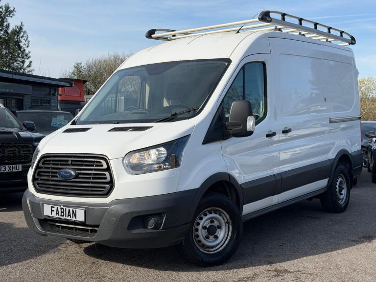 2018 Ford Transit 2.0 350 FWD L2 H2 **NO VAT - Air Con - Roof Rack - Ladder**