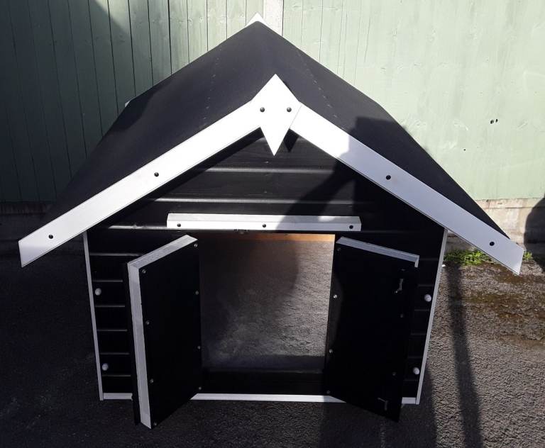 Large bespoke heavy duty dog Kennel  