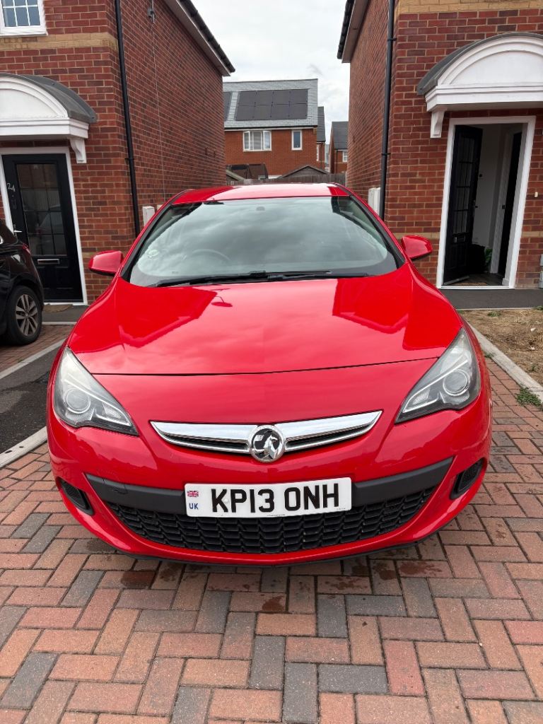 Vauxhall, ASTRA GTC, Hatchback, 2013, Manual, 1364 (cc), 3 doors