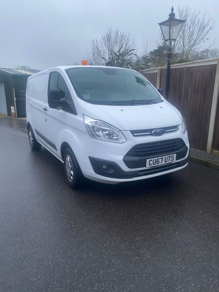 TRANSIT CUSTOM, Panel Van, 2017, Manual, 1996 (cc)