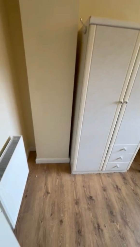 Single Bedroom Available – £400/month – B29 6PH – Shared Kitchen & Bathroom – Move in ASAP