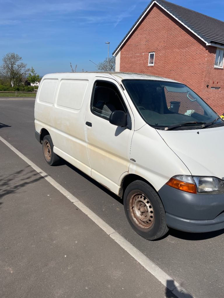 Toyota HIACE, Panel Van, 2006, Manual, 2494 (cc)
