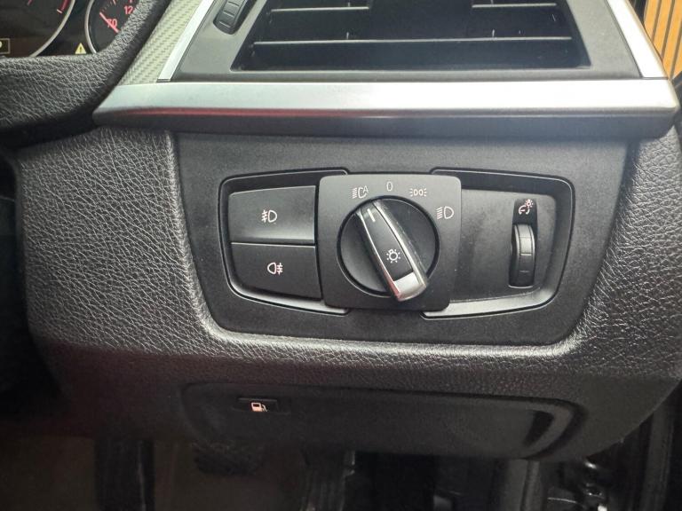 2017 BMW 3 Series 330e M Sport Shadow Edition 4dr Step Auto SALOON PETROL/ELECTRIC Automatic