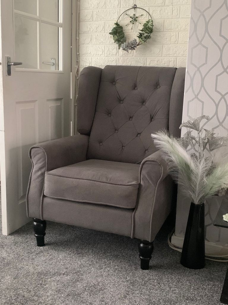 Lovely chair 