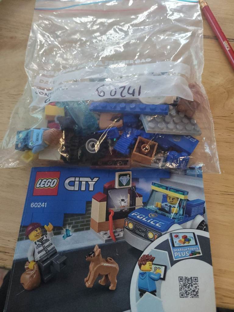 Lego set lego city number 60241