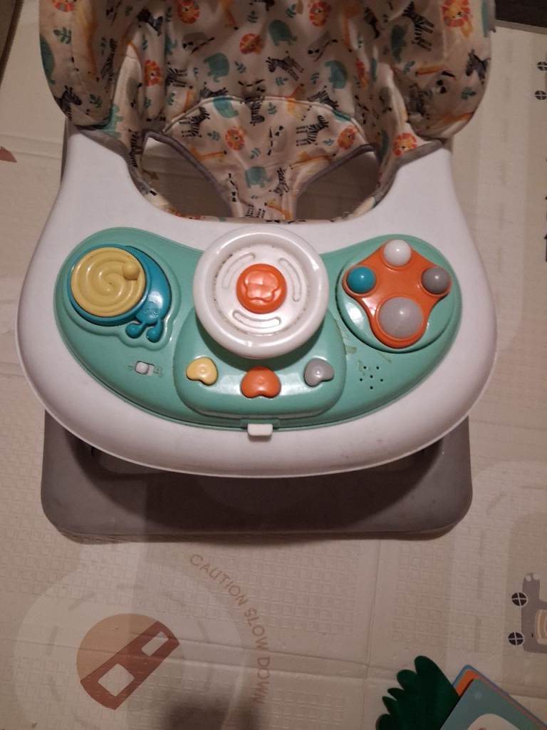 Baby walker 